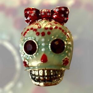 Vintage Style Gothic, Punk Sugar Skull Brooch Pin GREEN